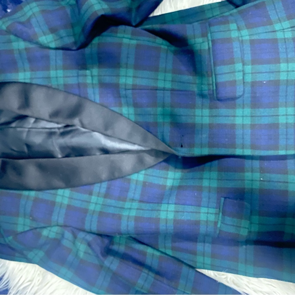 Boys' Ludlow Shaw collar tuxedo suit in Tartan plaid wool Size 16